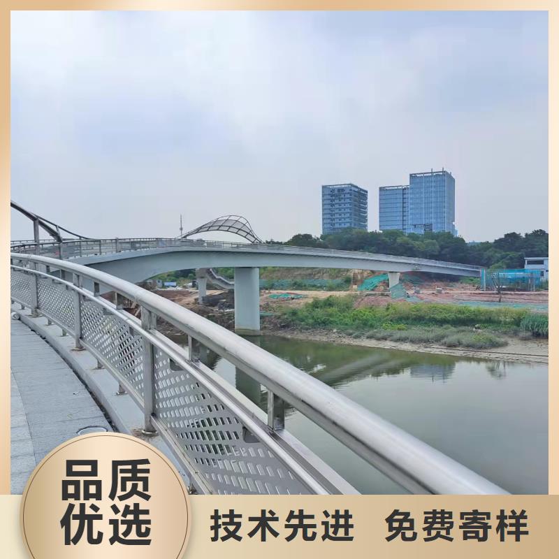 【铸造石仿石护栏立柱】道路桥梁防撞护栏厂家市场行情附近供应商