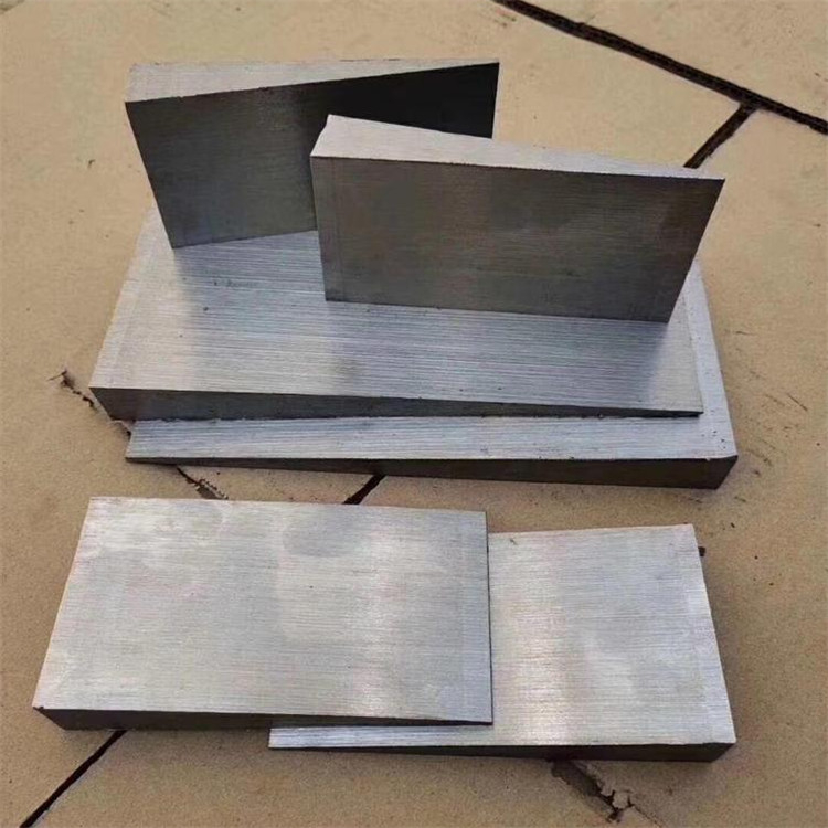 钢结构调整斜垫铁带锯床加工